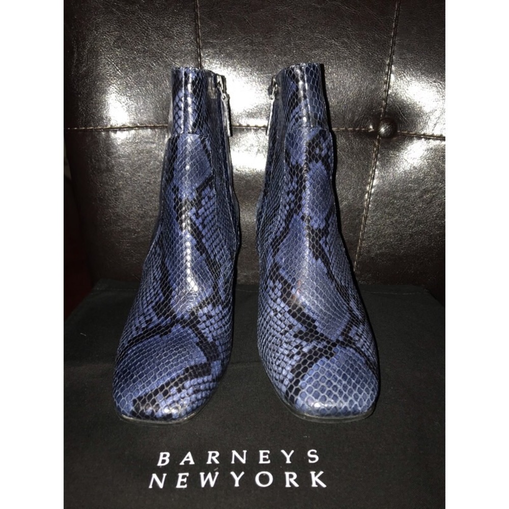 Barneys snake skin booties. New size 38 w/o box - Picture 3 of 8